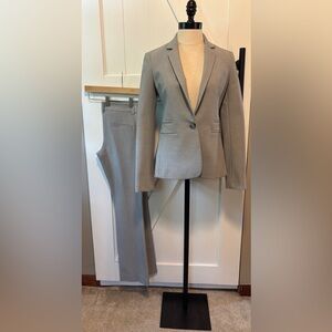 Express Light Grey Blazer + Editor Stretch Mid Rise Bootcut Pant - Size 2
